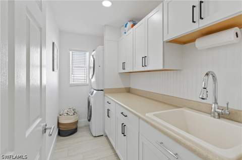9052 Cypress Dr N, Fort Myers FL - photo 13 of 37