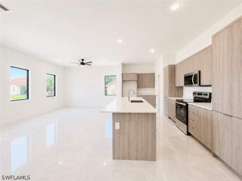 2212 NE 39th Ter, Cape Coral FL - photo 15 of 23