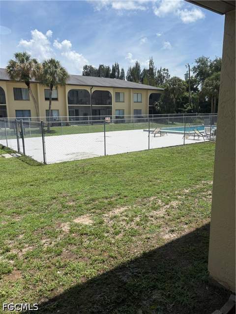 606 Gerald Ave 112, Lehigh Acres FL - photo 11 of 17