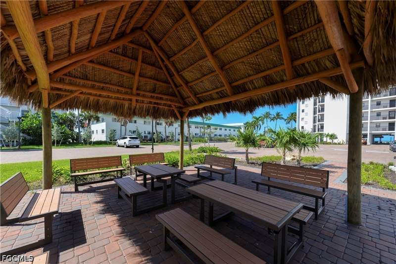 2 bedroom Condominium at 6400 Estero Blvd 603, Sunset Condo, Fort Myers Beach — photo 4