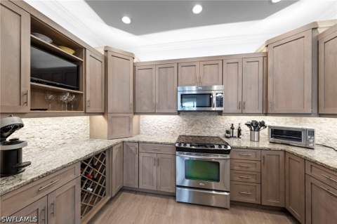 9170 Bayberry Bend 202, Fort Myers FL - photo 11 of 43
