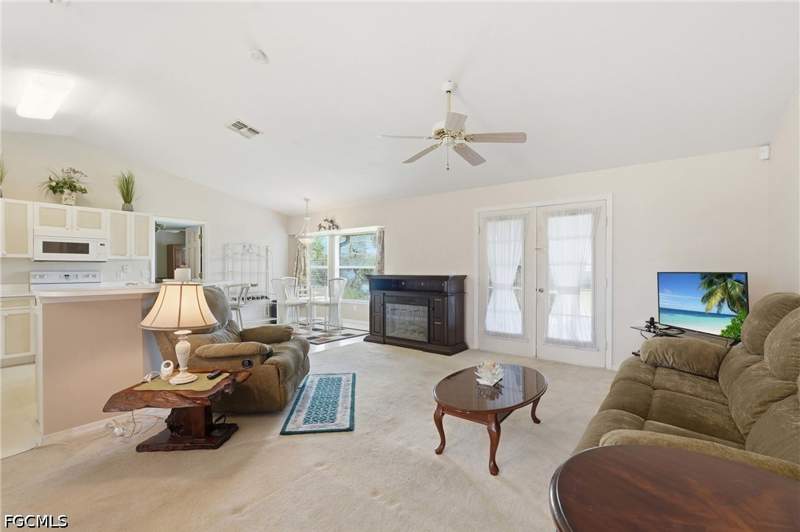 3 bedroom SingleFamilyResidence at 4112 10th St W, Lehigh Acres, Lehigh Acres — photo 5