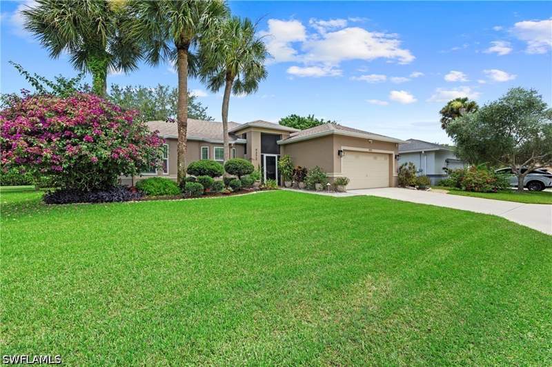 3 bedroom SingleFamilyResidence at 9372 Lake Abby Ln, Villages Of Bonita, Bonita Springs — photo 2