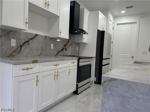 1001 W 17th St, Lehigh Acres FL - photo 14 of 26