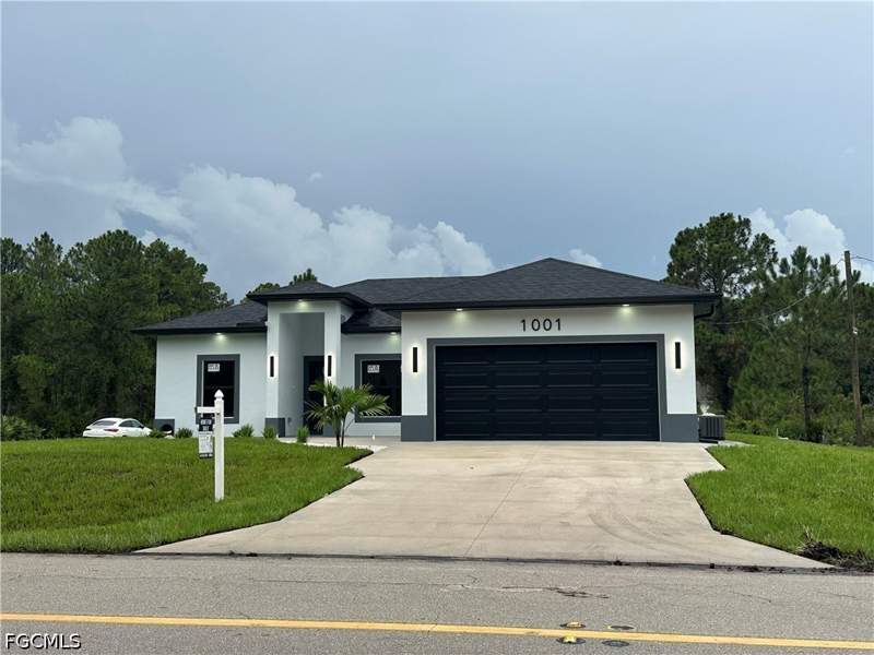 3 bedroom SingleFamilyResidence at 1001 W 17th St, Lehigh Acres, Lehigh Acres — photo 3