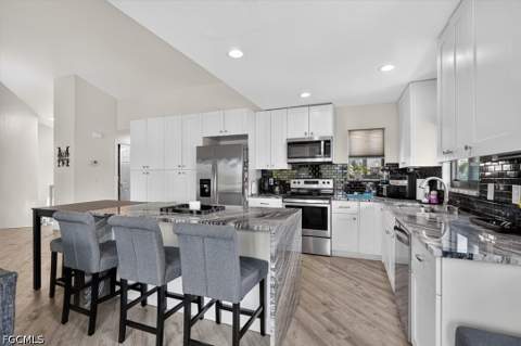 7150 Golden Eagle Ct 221, Fort Myers FL - photo 8 of 50