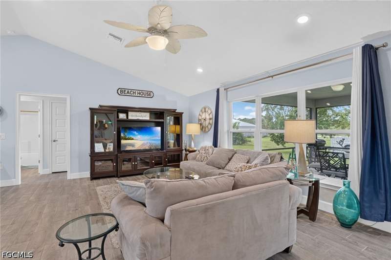 3 bedroom SingleFamilyResidence at 3710 NE 8th Pl, Cape Coral, Cape Coral — photo 5
