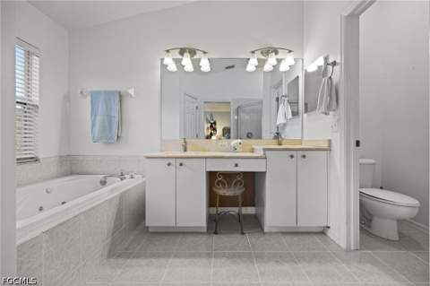 4676 Varsity Cir, Lehigh Acres FL - photo 19 of 49