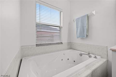 4676 Varsity Cir, Lehigh Acres FL - photo 20 of 49