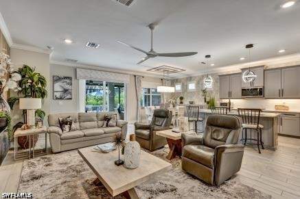 426 Tamarindo Ln, Naples FL - photo 14 of 44