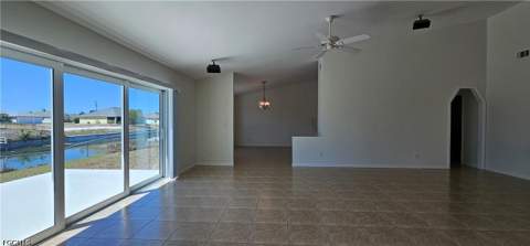 420 SE 15th Ter, Cape Coral FL - photo 15 of 50