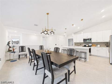 5683 Mayflower Way 901, Naples FL - photo 10 of 38
