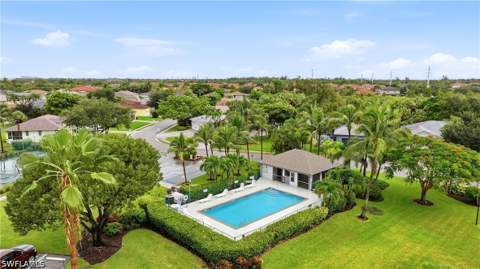 8950 Bracken Way, Fort Myers FL - photo 12 of 44