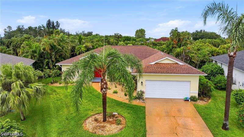 4 bedroom SingleFamilyResidence at 8950 Bracken Way, Fernwalk, Fort Myers — photo 4