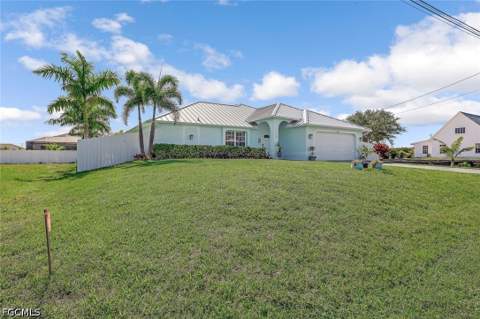 28 SW 21st Ave, Cape Coral FL - photo 9 of 38