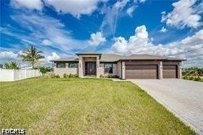 3 bedroom SingleFamilyResidence at 1042 NW 32nd Pl, Cape Coral, Cape Coral — photo 2