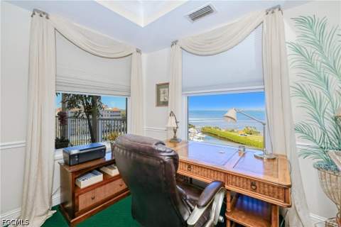 15100 Harbour Isle Dr 701, Fort Myers FL - photo 20 of 50