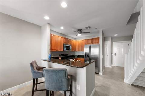 2745 1st St 106, Fort Myers FL - photo 8 of 50