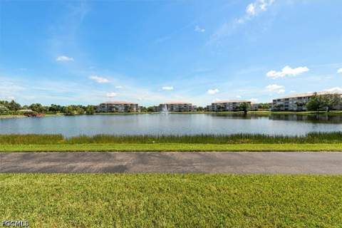 14111 Brant Point Cir 2106, Fort Myers FL - photo 14 of 33