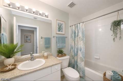14111 Brant Point Cir 2106, Fort Myers FL - photo 23 of 33