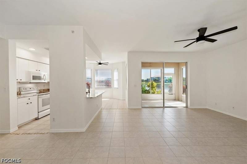 2 bedroom Condominium at 14111 Brant Point Cir 2106, Terrace II, Fort Myers — photo 4