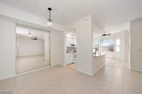 14111 Brant Point Cir 2106, Fort Myers FL - photo 7 of 33