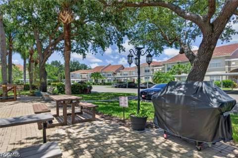 14970 Vista View Way 307, Fort Myers FL - photo 21 of 31