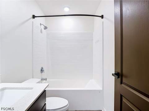 258 Lisette St, Fort Myers FL - photo 11 of 19