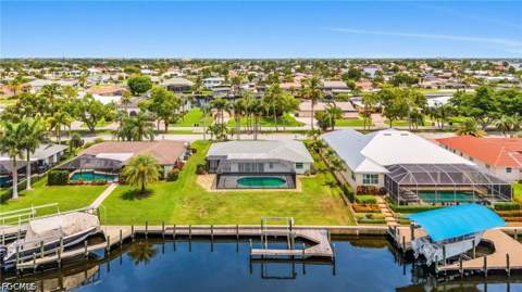 1936 Palaco Grande Pkwy, Cape Coral FL - photo 24 of 28
