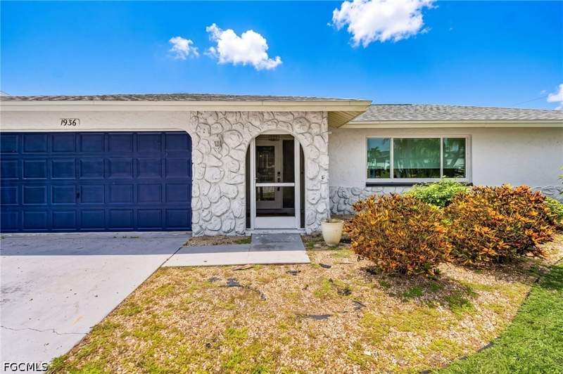 3 bedroom SingleFamilyResidence at 1936 Palaco Grande Pkwy, Cape Coral, Cape Coral — photo 3