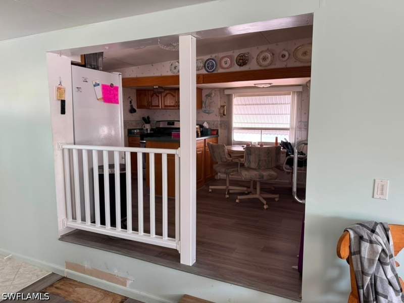 1 bedroom ManufacturedHome at 158 Cheetah Dr 158, Imperial Wilderness, Naples — photo 4