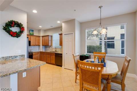 14557 Dolce Vista Rd 101, Fort Myers FL - photo 12 of 40