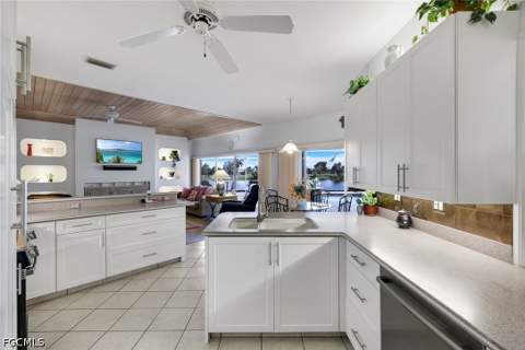 16111 Forest Oaks Dr, Fort Myers FL - photo 13 of 49