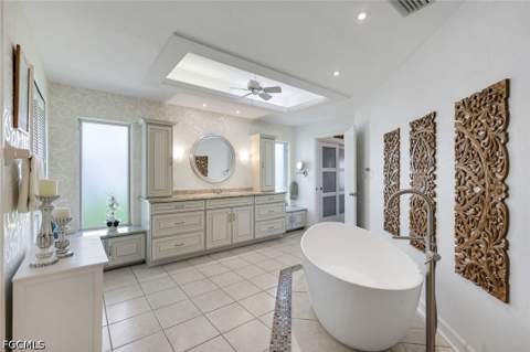 16111 Forest Oaks Dr, Fort Myers FL - photo 23 of 49