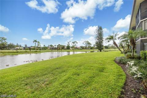 413 Augusta Blvd 105, Naples FL - photo 24 of 30