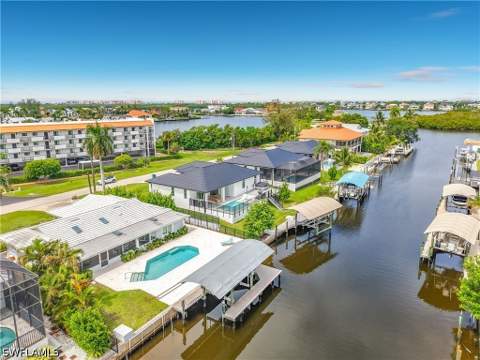 225 3rd St, Bonita Springs FL - photo 10 of 42