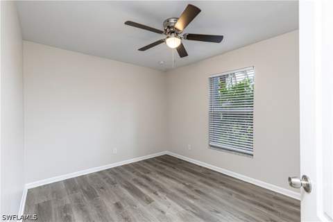 216 SE 27th Ter, Cape Coral FL - photo 10 of 21