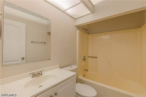 216 SE 27th Ter, Cape Coral FL - photo 14 of 21