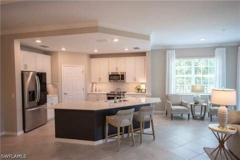 12001 Santaluz Dr 101, Fort Myers FL - photo 9 of 27