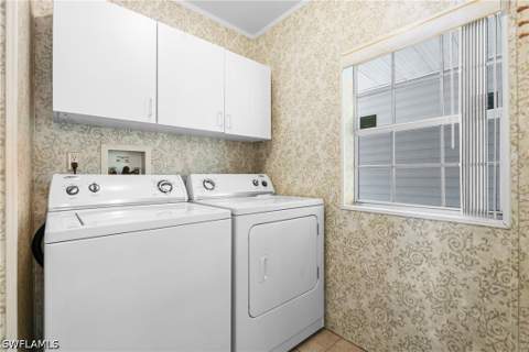 289 Riverwood Rd, Naples FL - photo 11 of 25