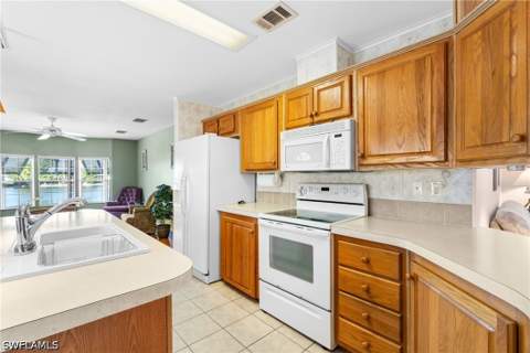 289 Riverwood Rd, Naples FL - photo 17 of 25