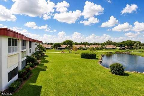 1700 Pine Valley Dr 319, Fort Myers FL - photo 8 of 33