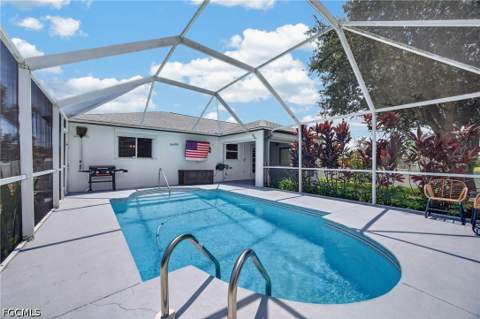 1821 SW 22nd Ter, Cape Coral FL - photo 22 of 39