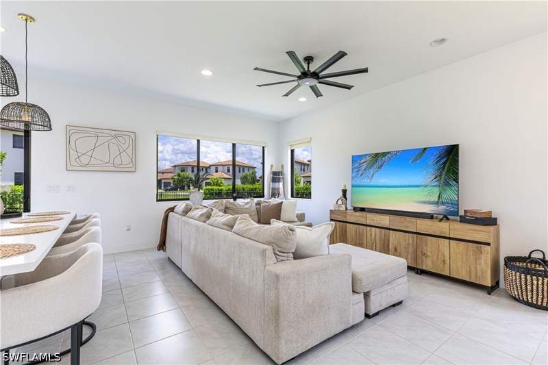 3 bedroom SingleFamilyResidence at 5731 Agostino Way, Silverwood, Ave Maria — photo 3