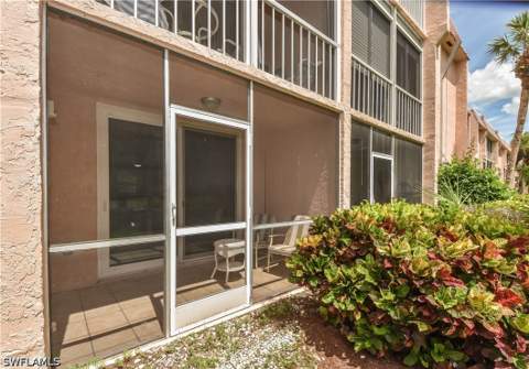 200 Turtle Lake Ct 108, Naples FL - photo 16 of 24