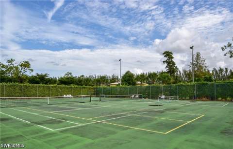 200 Turtle Lake Ct 108, Naples FL - photo 19 of 24