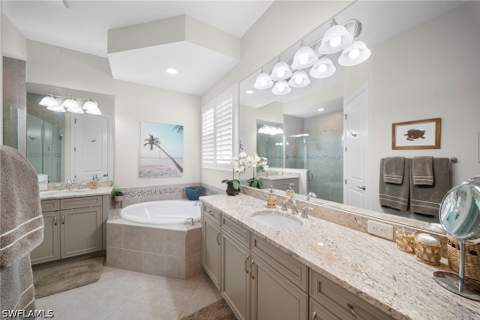 6522 Roma Way, Naples FL - photo 14 of 44