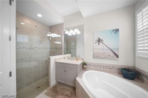 6522 Roma Way, Naples FL - photo 16 of 44