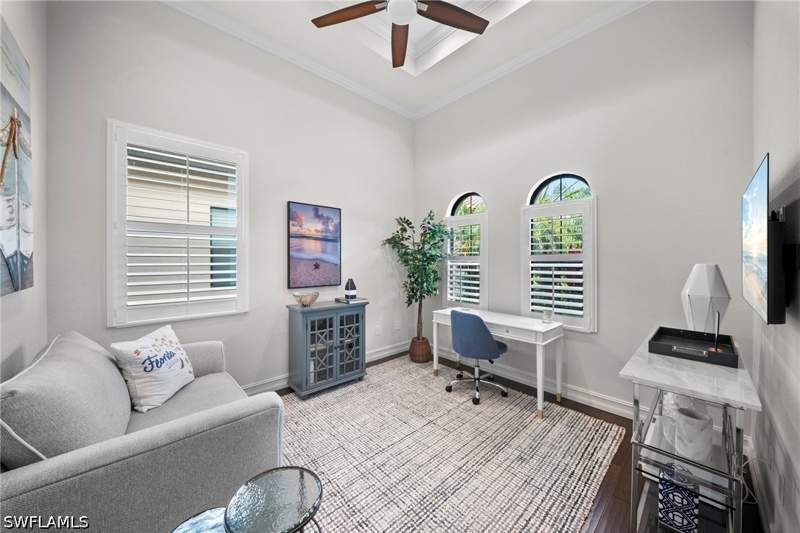 3 bedroom SingleFamilyResidence at 6522 Roma Way, Lakoya, Naples — photo 3