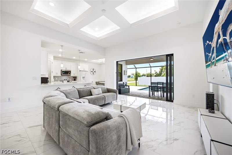 4 bedroom SingleFamilyResidence at 310 NW 14th St, Cape Coral, Cape Coral — photo 5